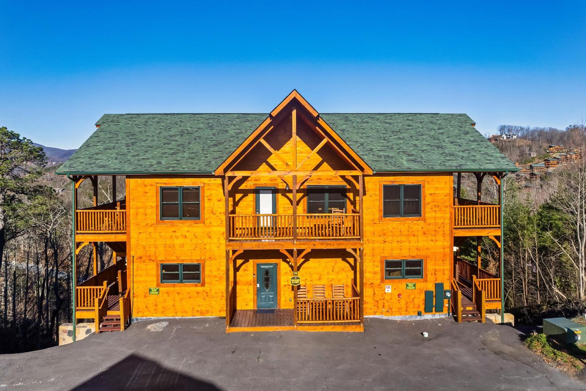 Full Equipped Cabin With A Pool And Game Room Smokies Views Gatlinburg Εξωτερικό φωτογραφία