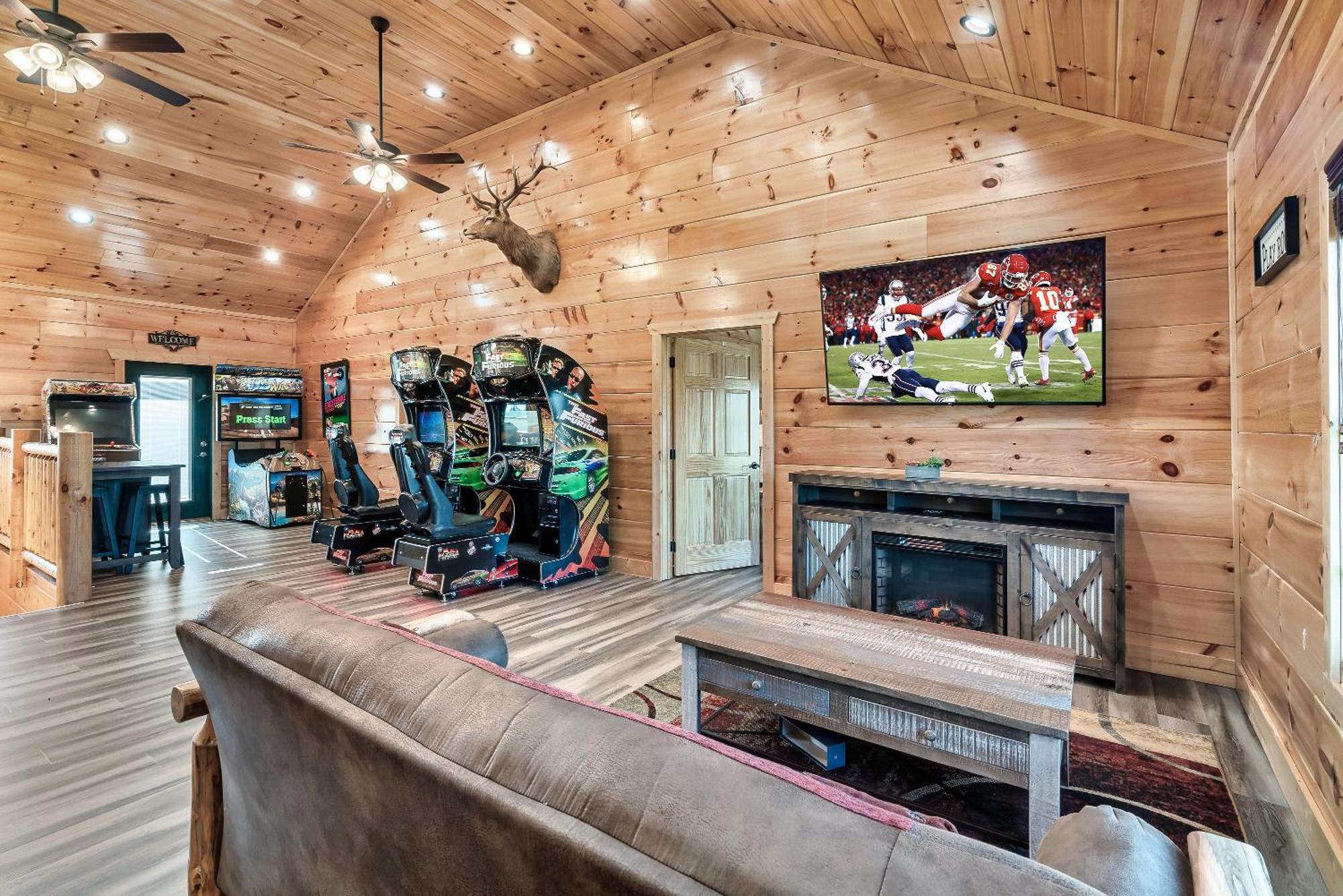 Full Equipped Cabin With A Pool And Game Room Smokies Views Gatlinburg Εξωτερικό φωτογραφία