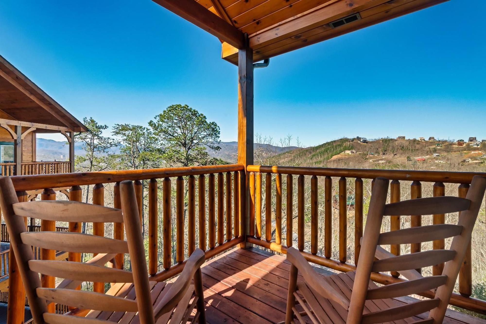 Full Equipped Cabin With A Pool And Game Room Smokies Views Gatlinburg Εξωτερικό φωτογραφία