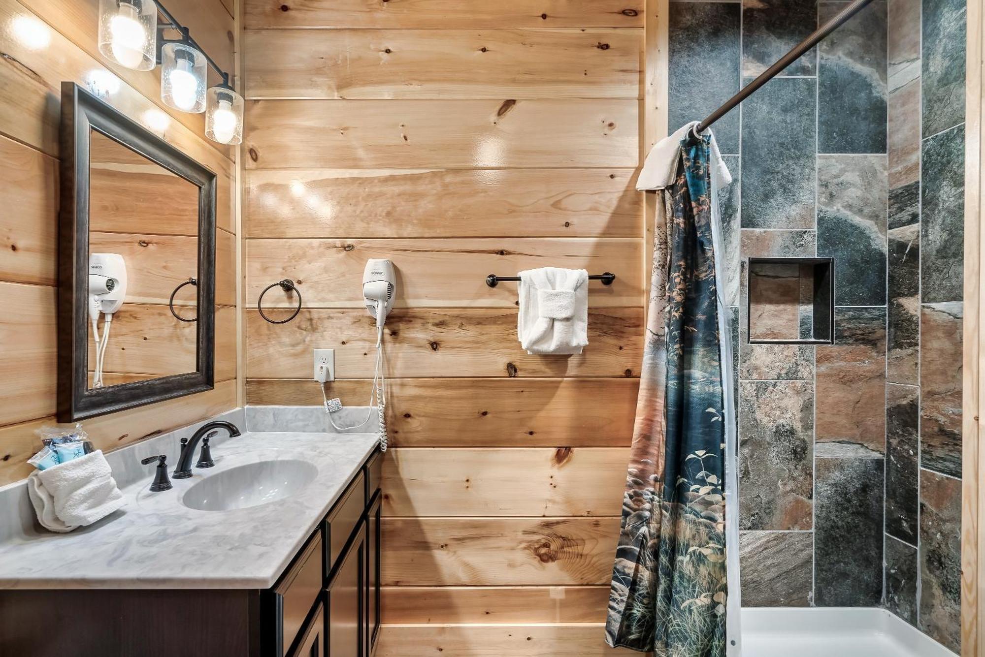 Full Equipped Cabin With A Pool And Game Room Smokies Views Gatlinburg Εξωτερικό φωτογραφία