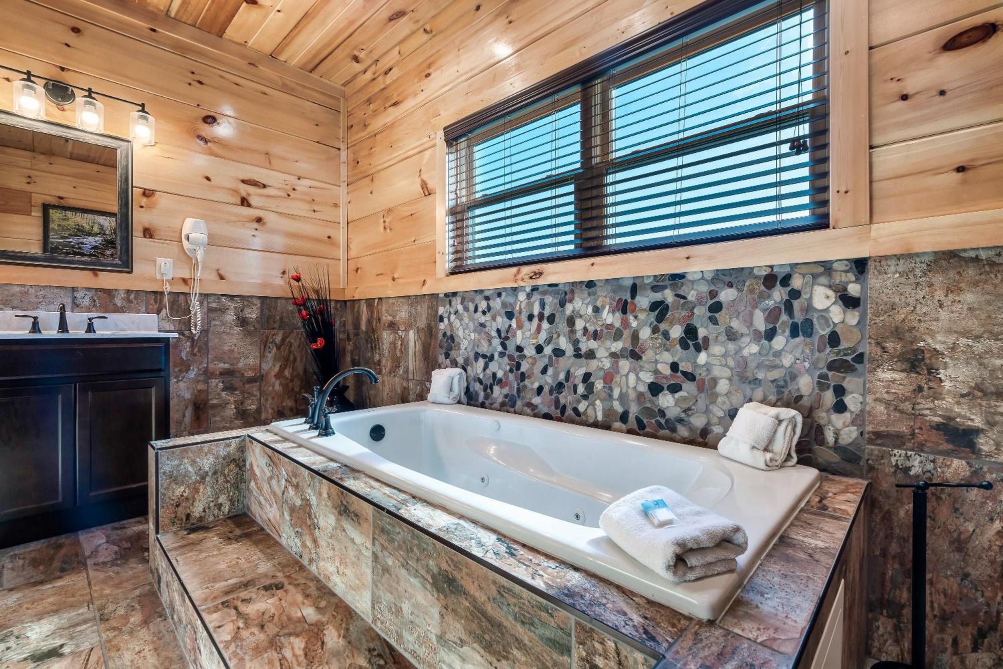 Full Equipped Cabin With A Pool And Game Room Smokies Views Gatlinburg Εξωτερικό φωτογραφία
