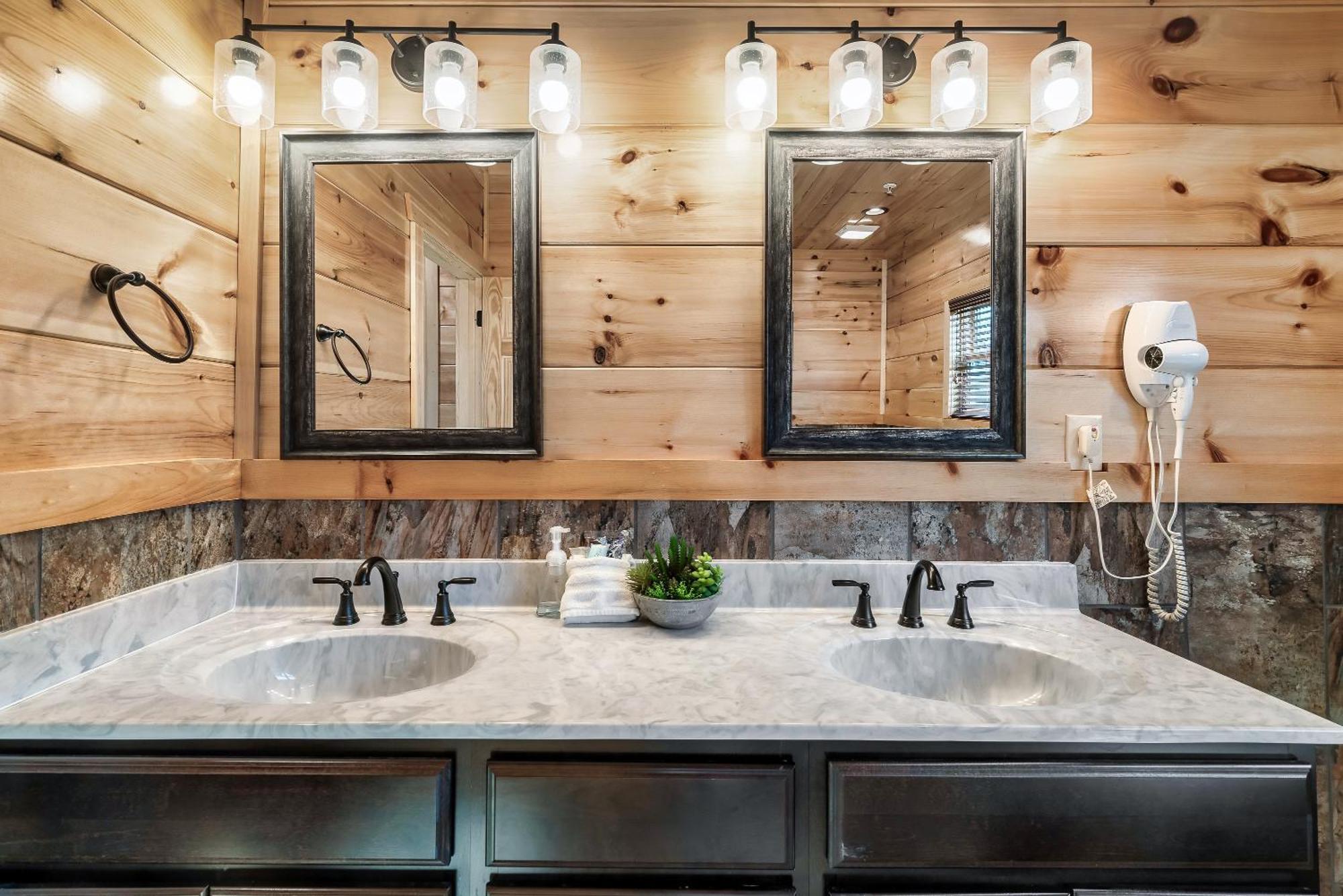 Full Equipped Cabin With A Pool And Game Room Smokies Views Gatlinburg Εξωτερικό φωτογραφία