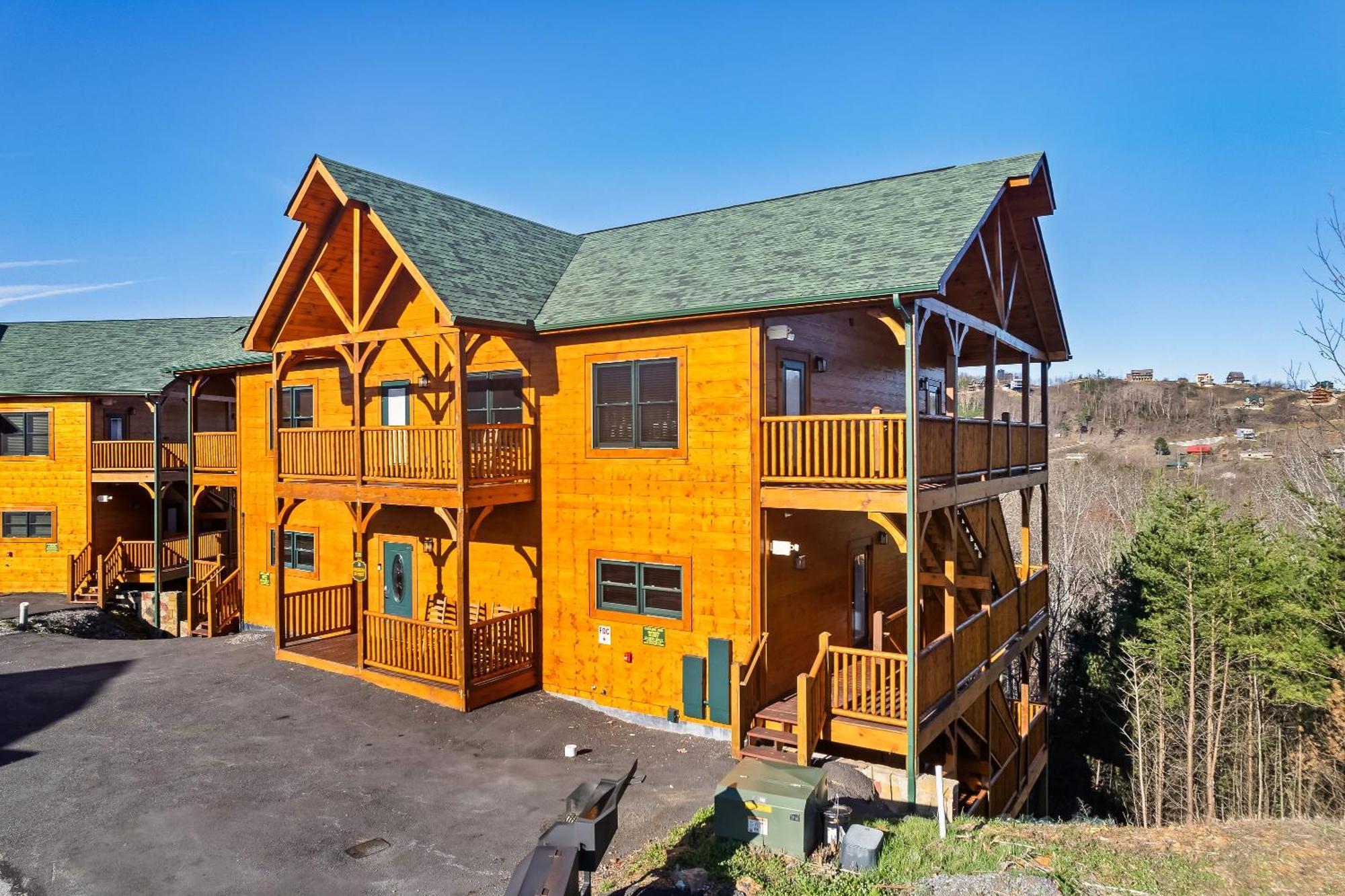 Full Equipped Cabin With A Pool And Game Room Smokies Views Gatlinburg Εξωτερικό φωτογραφία